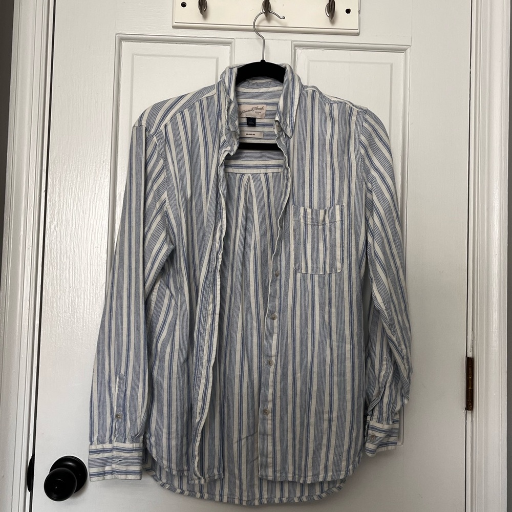 Universal Thread Blue and White Striped Shirt